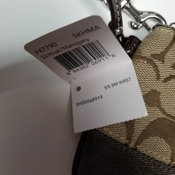 Coach Signature Corner Zip Wristlet - Brown and beige- NWT - Picture 4 of 6